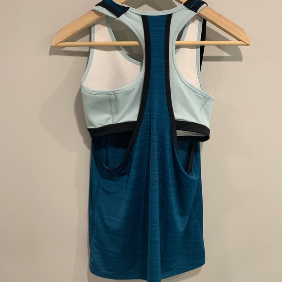 Athletic Tops Bundle - Picture 8 of 8